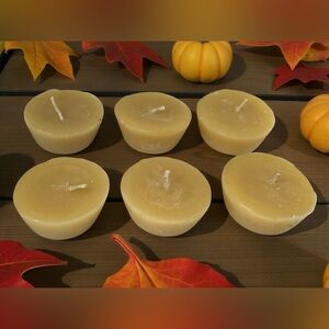 🌿 6 Organic Beeswax Tea Light Candles – Clean Burning & Natural Glow 🕯️
